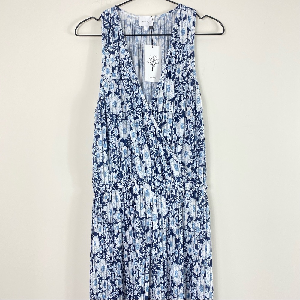 Sundays NWT Jess Jumpsuit Blue Floral Crossover - Picture 3 of 10